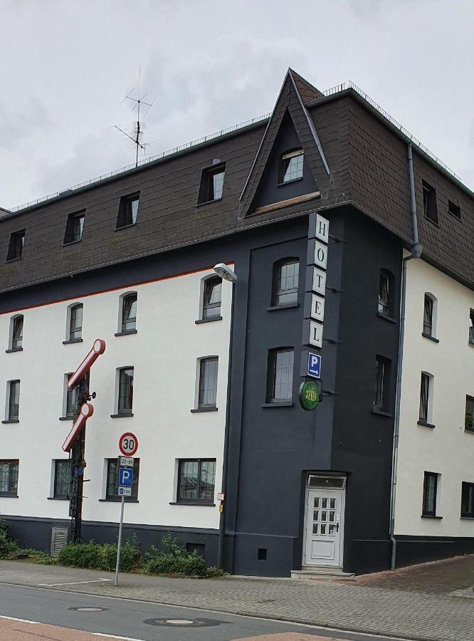 Zur Eisenbahn Hotel Limburg an der Lahn Exterior foto